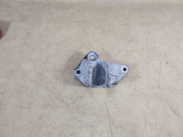 фото №1, Megane iii 1.4 tce лапи двигателя 113320019r