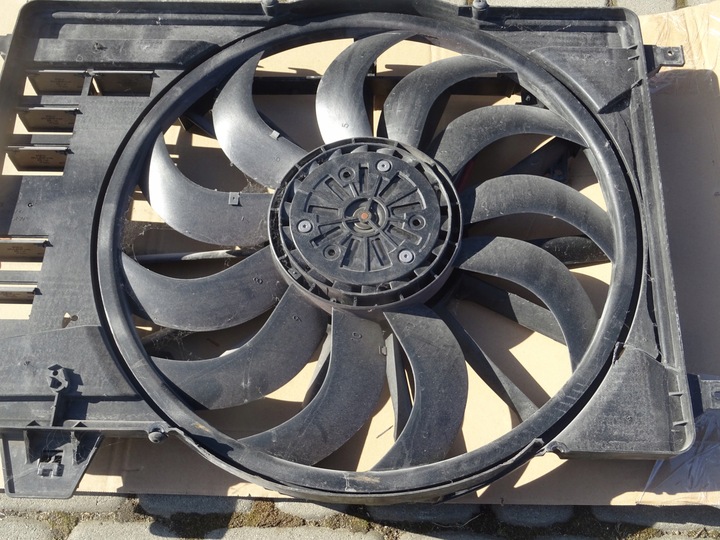 фото №8, Land rover jaguar вентилятор корпус gj32-8c607-bc