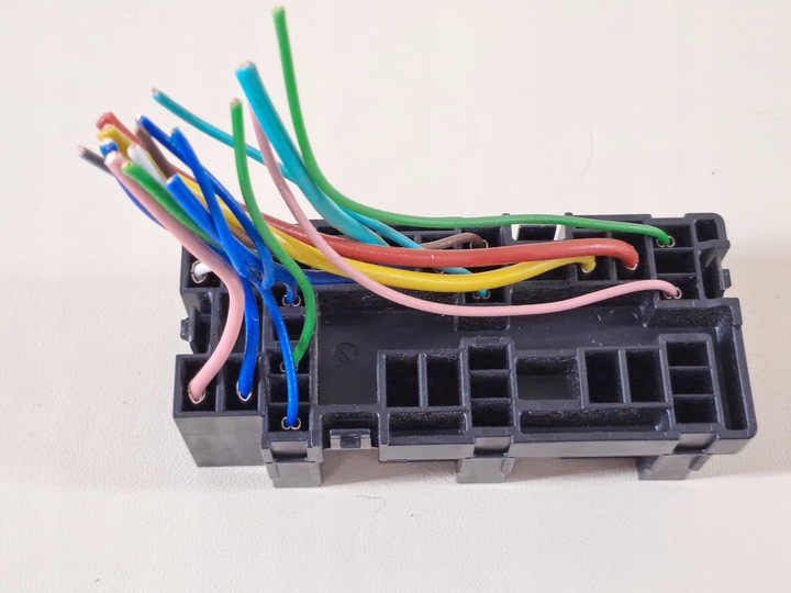 фото №11, Коробка запобіжників камера гніздо suzuki sx4 s-cross 18r рестайлінг 1.4t