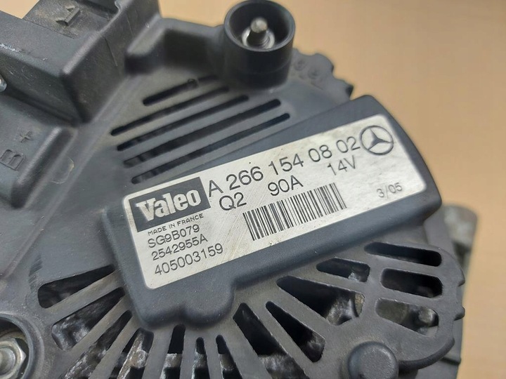 фото №3, Генератор mercedes a2661540802 90a a b класс