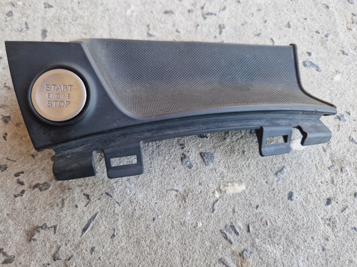 фото №11, Рамка полка панели start stop audi q3 8u 8u1864131a 8u0905217a