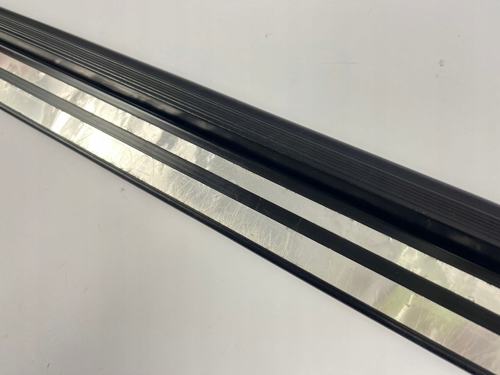 фото №8, Планка порогова накладка порога mercedes w124 sedan універсал перед праві лівий