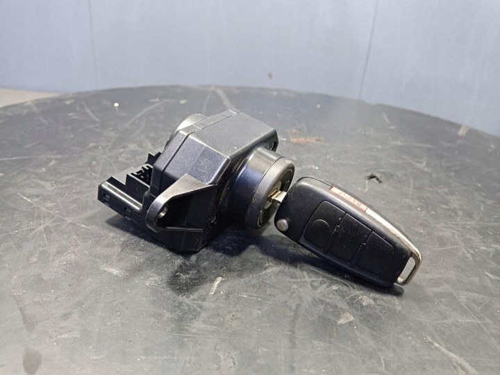 фото №1, Audi a6 c6 stacyjka/kluczyk 4f0910131l