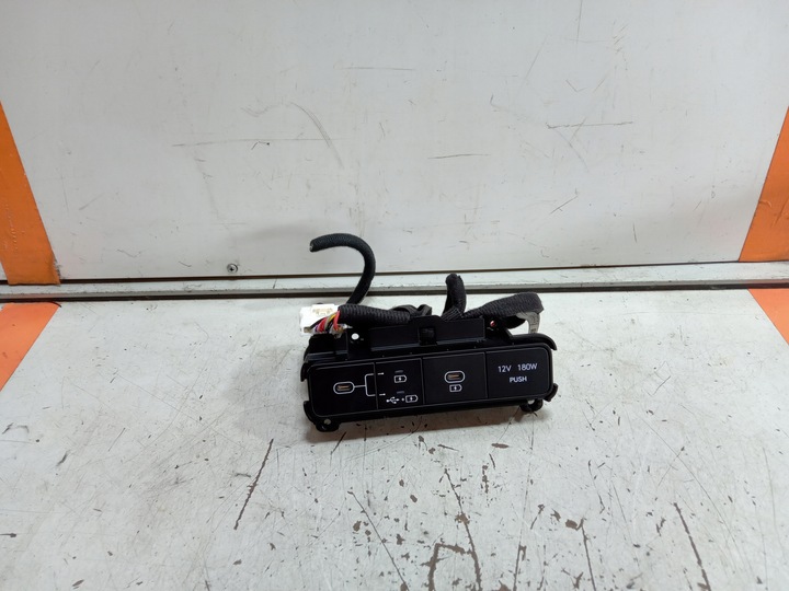 фото №1, Hyundai tucson iv гніздо port usb 96125-n7600 96120-n7000
