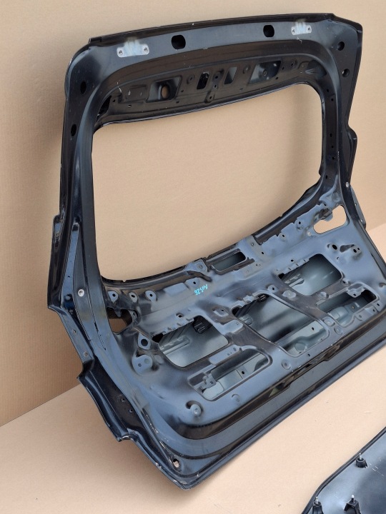 фото №10, Hyundai tucson iii рестайлинг крышка багажника зад накладка 18-20 76689f1200