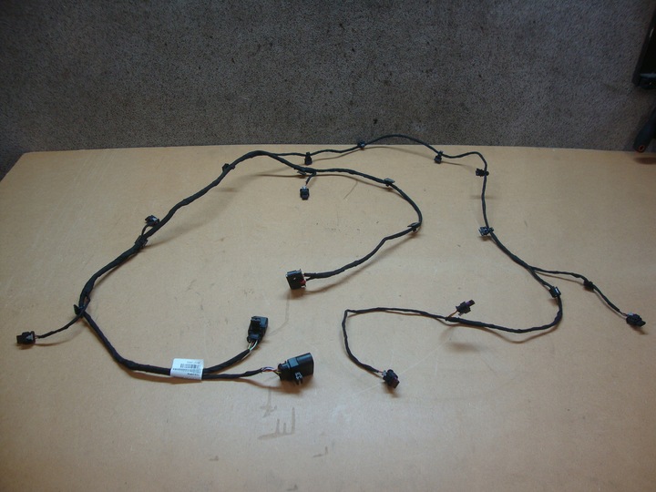 фото №1, Vw caddy 2k7 установка 6 pdc радар