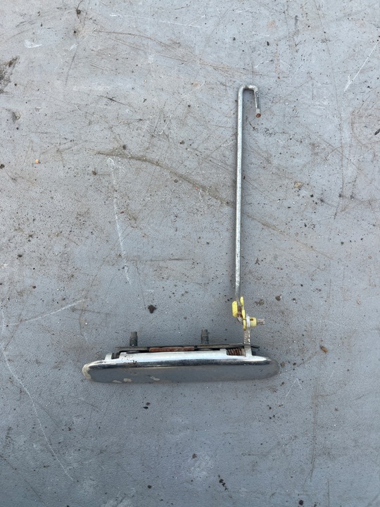 фото №1, Ручка ліва nissan cabstar 99-06rok зовнішня