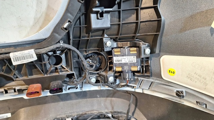 фото №9, Бампер зад комплектний 83a807511 audi q3 83a 18-