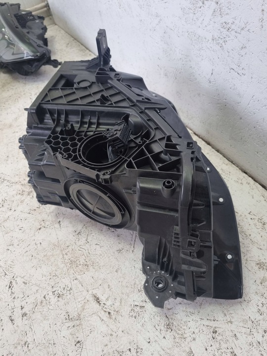 фото №6, Audi q3 f3 83a перед сторона правая лампа передняя