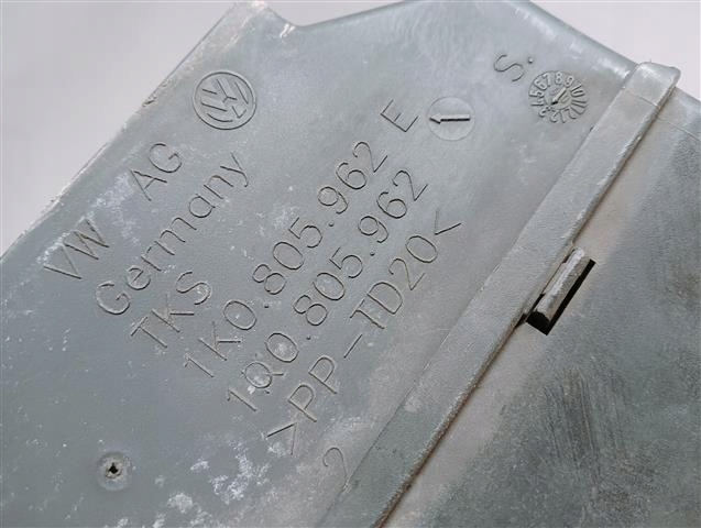 фото №8, Забірник  повітря audi vw skoda 1k0805962e tdi