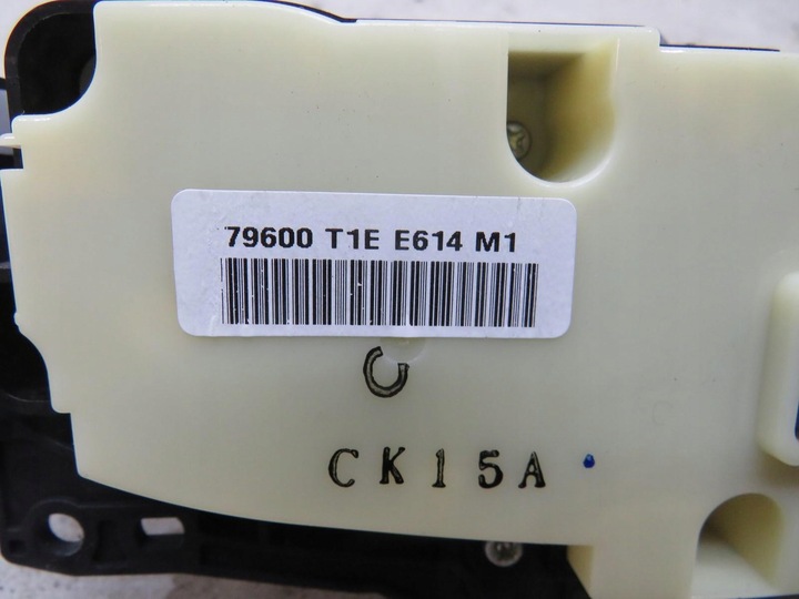 фото №6, Панель кондиціонер honda crv iv 79600-t1e-e614