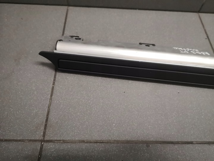 фото №6, Ролетка дверь правые зад audi a8 d3 4e0861334f