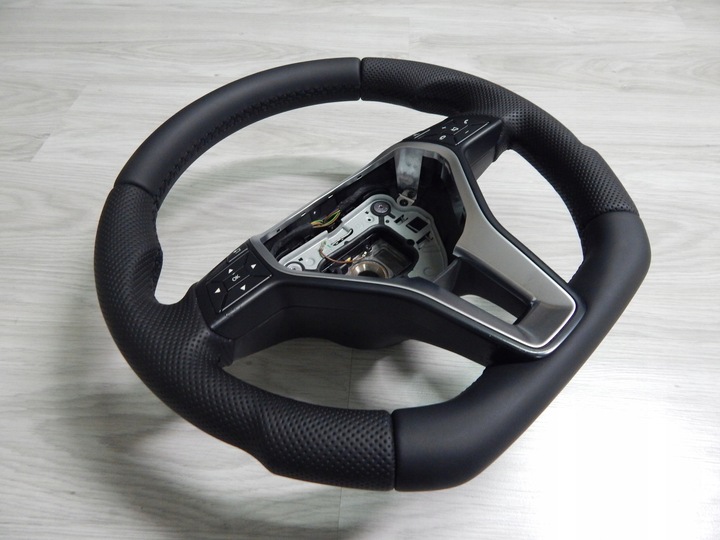 фото №8, Mercedes w176 w204 x204 w212 w246 w218 кермо шкіра sport bez лопатей