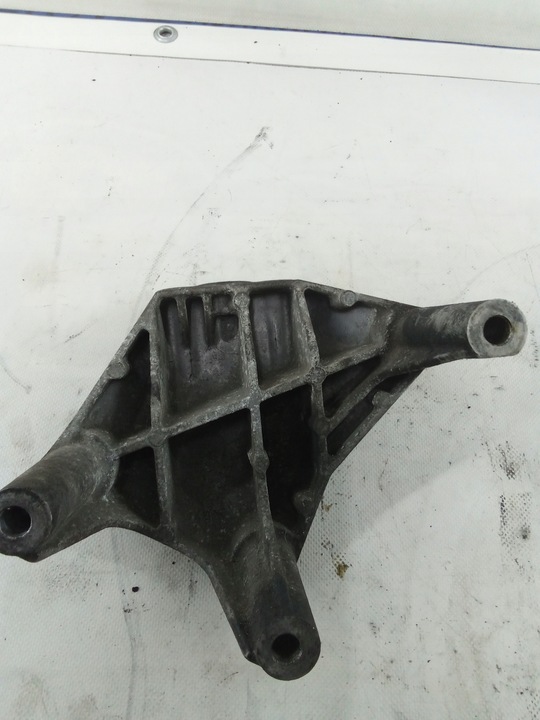 фото №4, C 285 opel meriva лапи двигателя 13226751