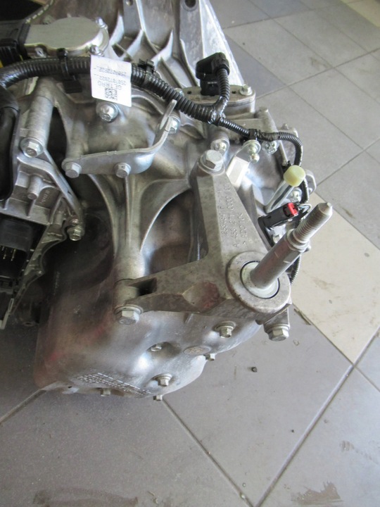 фото №8, Коробка передач коробки передач автомат dc0002 renault twingo iii 0.9 tce