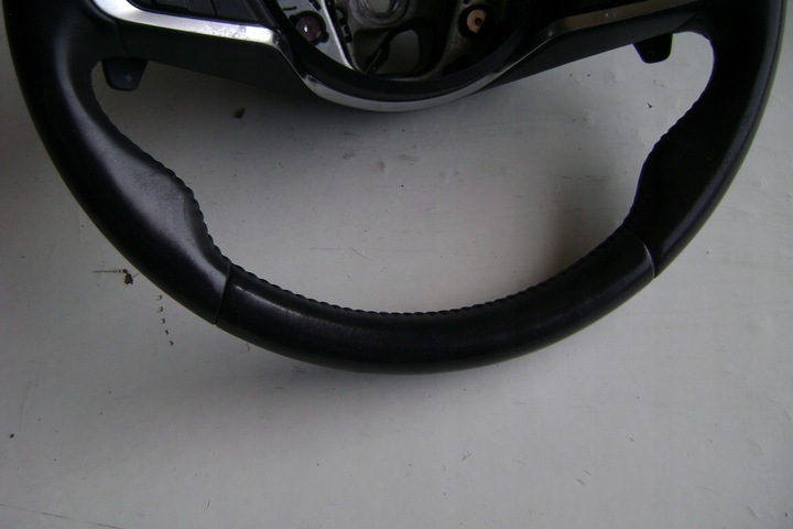 фото №4, Jaguar e-pace r-dynamic - руль лепестки