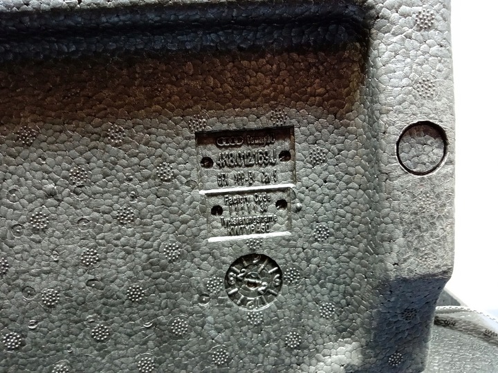 фото №5, Audi a7 c8 набор ремонтный колёса вкладка полка багажника 4k8012169j