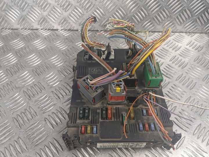 фото №1, Citroen peugeot модуль bsi коробка 9657999780 s118085220f e02-00