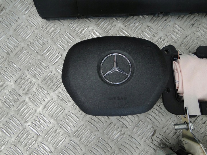 фото №10, Панель консоль шкіра подушка безпеки ремені mercedes gls w166 x166 usa 2017 a1666800487