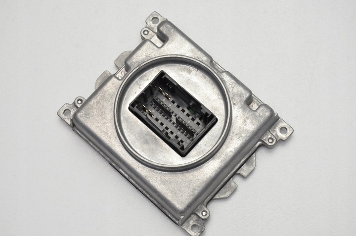 фото №11, Модуль led drl перетворювач vw passat b8 7pp941571ae crafter tiguan touran