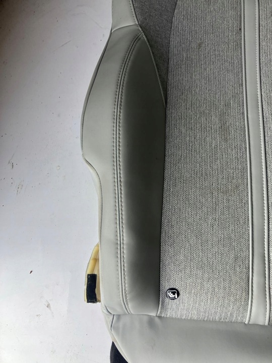 фото №5, Спинка сидіння peugeot 3008 ii праві перед світла напівшкіра