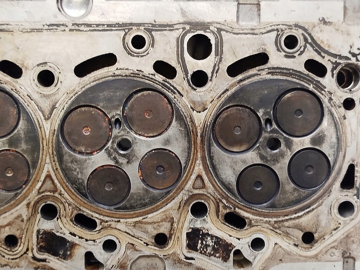 фото №10, Головка двигуна ford transit bk3q-6k537-a1c bk3q-6090-ac 2.2 tdci cyra