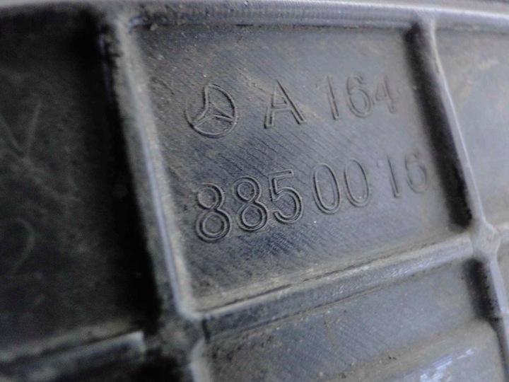 фото №10, Mercedes ml w164 164 планка хром уплотнитель стекла задний