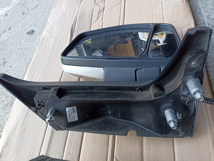 фото №7, Дзеркало зовнішні праві ліві перед 8 pin ford transit custom 16 r.