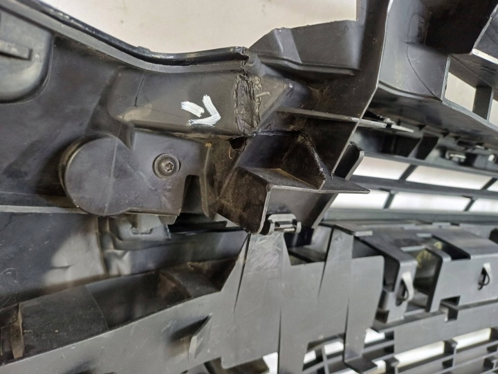 фото №10, Бампер передній перед peugeot 208 i рестайлінг 15-19 9810513777