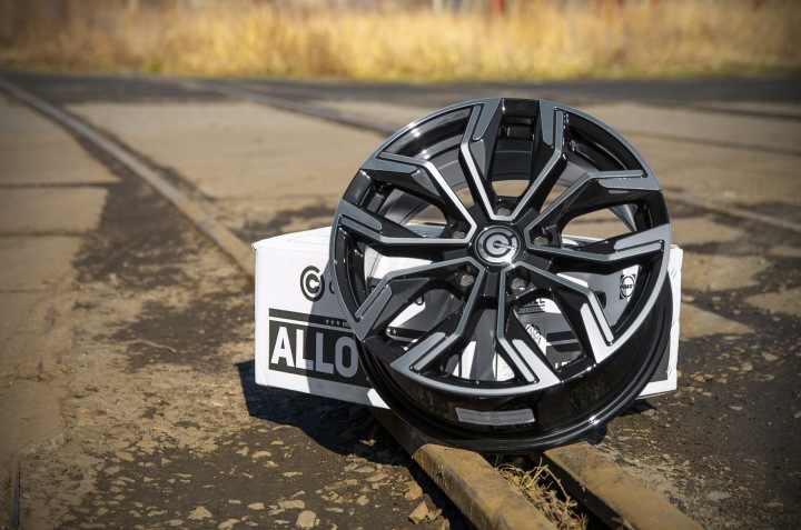 фото №10, Диски 17 4x100 mini clubman r55 convertible r57