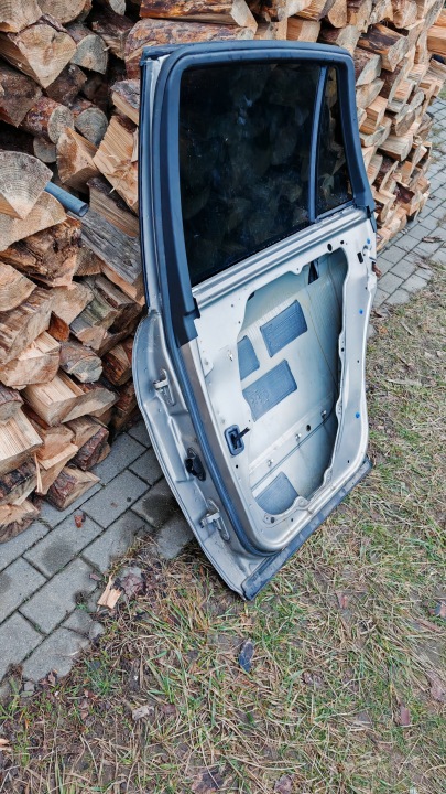фото №10, Двері праві зад mercedes w251 r klasa код фарби 723 c723 оригінал