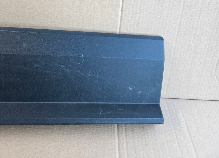 фото №4, Audi q8 4m планка накладка двері права зад 4m8853970b