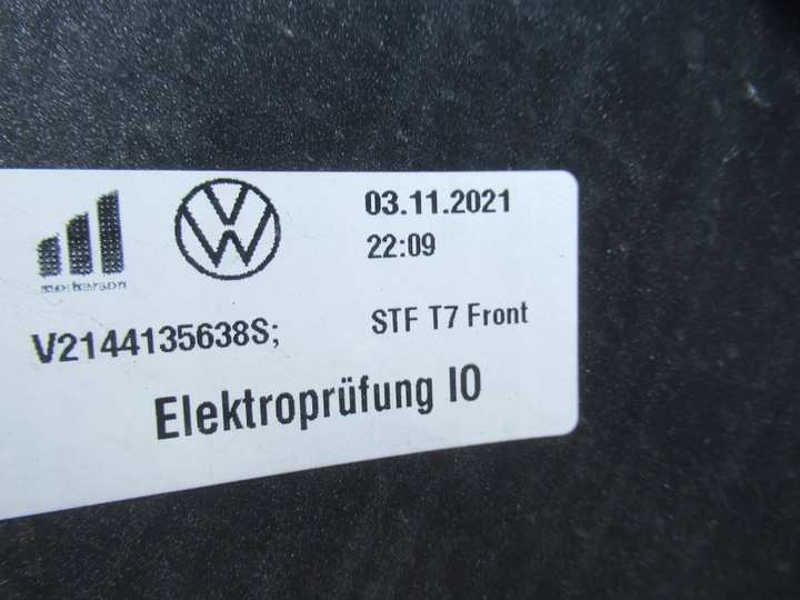 фото №14, Vw t7 7t 22- multivan 2022- бампер перед pdc радар 7t0807221c