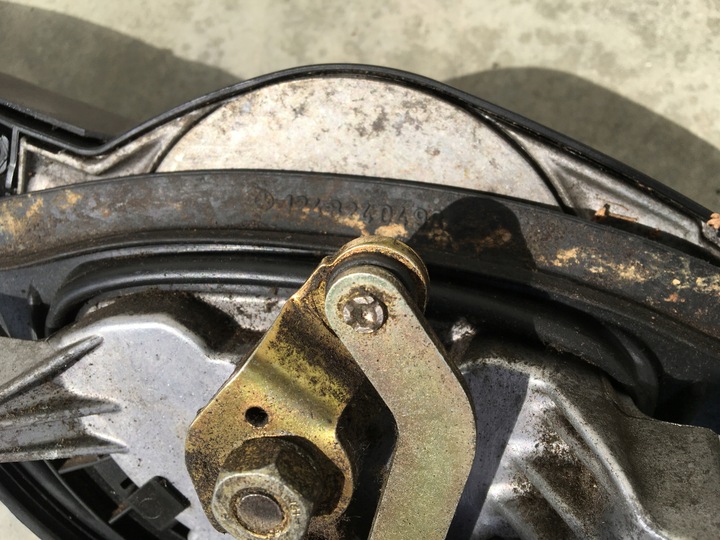 фото №9, Механизм моторчик дворники передний стёкла mercedes w124 e-klasa 1993-