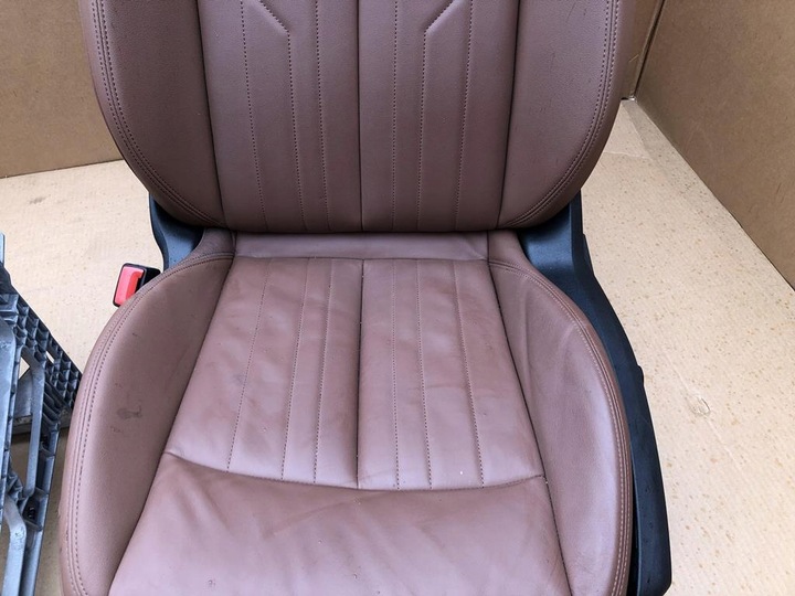 фото №8, Сидіння диван шкіра audi e-tron 50 quattro 4ke