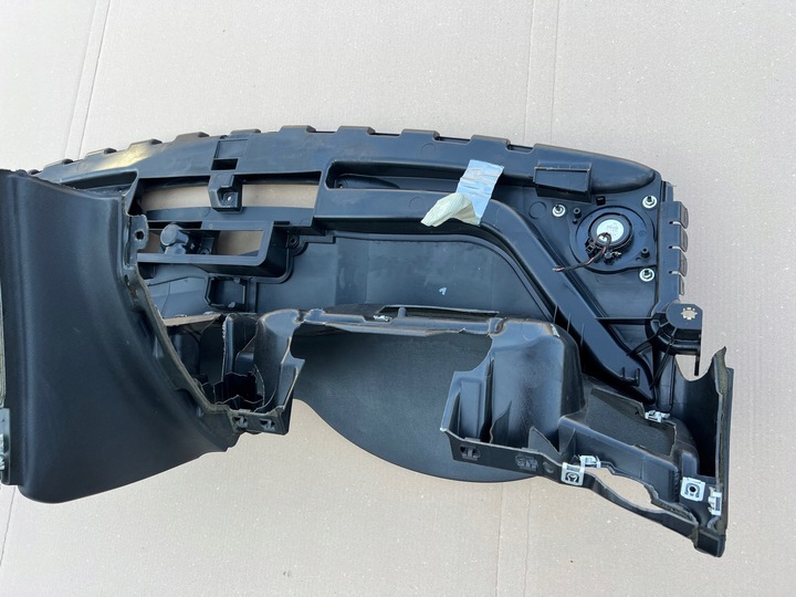 фото №11, Audi a4 b8 a5 8t панель роздавальна консоль капот чорна європа оригінал