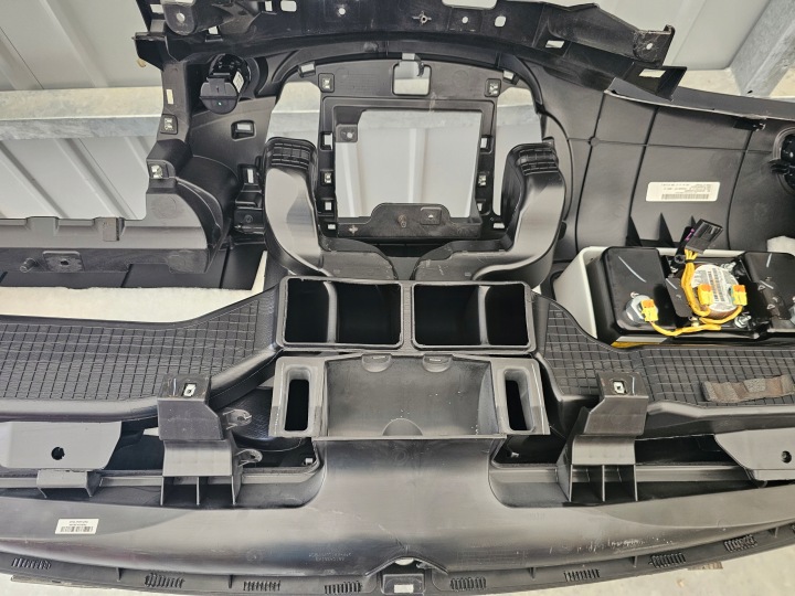 фото №9, Chrysler 200 15- торпедо роздавальна подушка 1471191xw1 usa