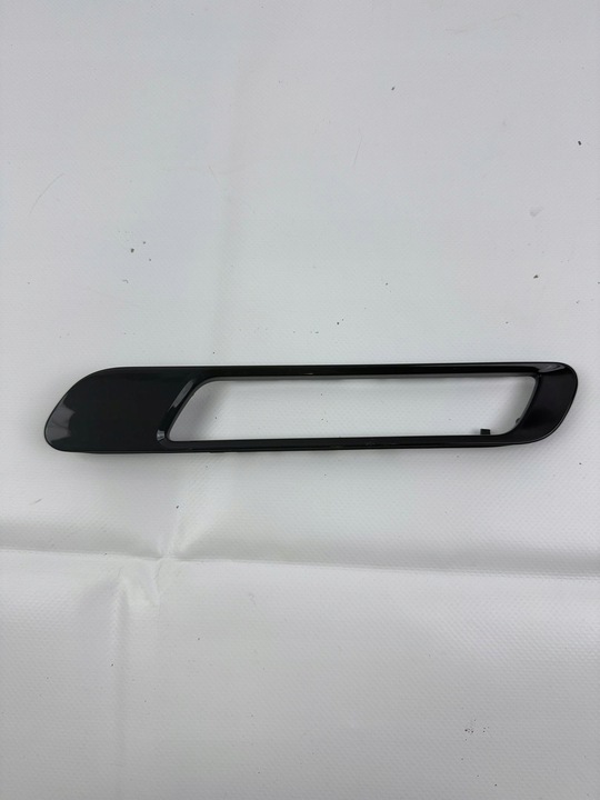 фото №1, Bmw ix i20 рамка заглушка ручка внешней левая зад 21- 5a33f75