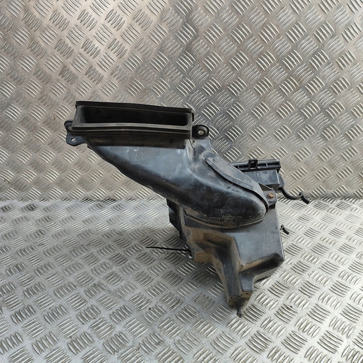 фото №9, Ford mondeo mk v 2015 корпус фильтра воздуха