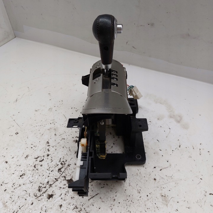 фото №7, Mitsubishi eclipse 4 4g 2,4 автомат домкрат ручка вибірник зміни коробки передач