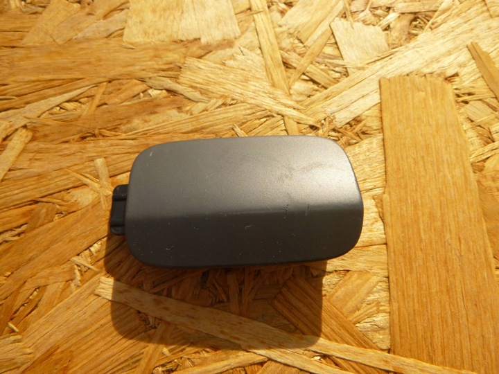 фото №1, Audi q7 10-15 левая заглушка фаркоп hak бампер зад 4l0807449e