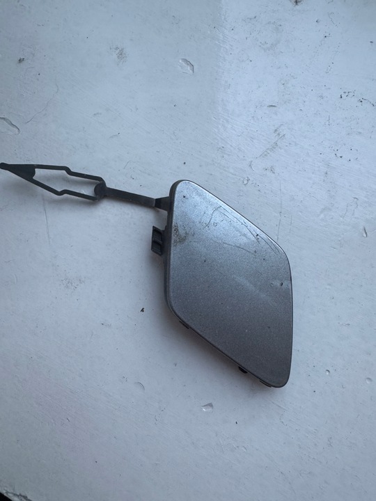 фото №9, Peugeot 208 ii 21r. - заглушка фаркоп бампера перед 9823210280