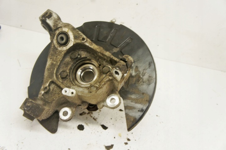 фото №5, Ts350 nissan x-trail t33 1.5i поворотна опора правий зад ступиця