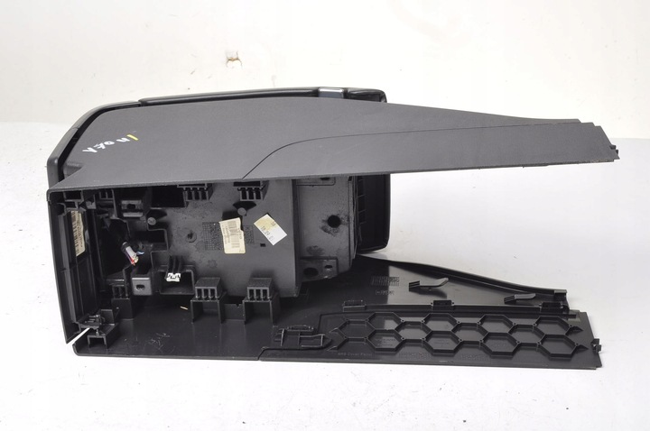 фото №8, Volvo v70 iii туннель средний подлокотник