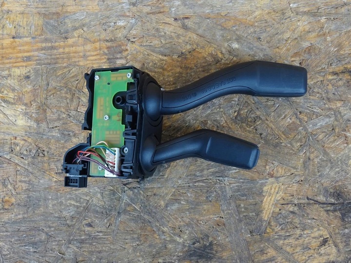 фото №9, Audi a3 8p ttrs tt 8j перемикач вимикач світла круїз-контроль 8p0953513f