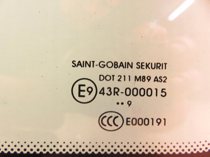 фото №5, Скло кузовна lt m1085659