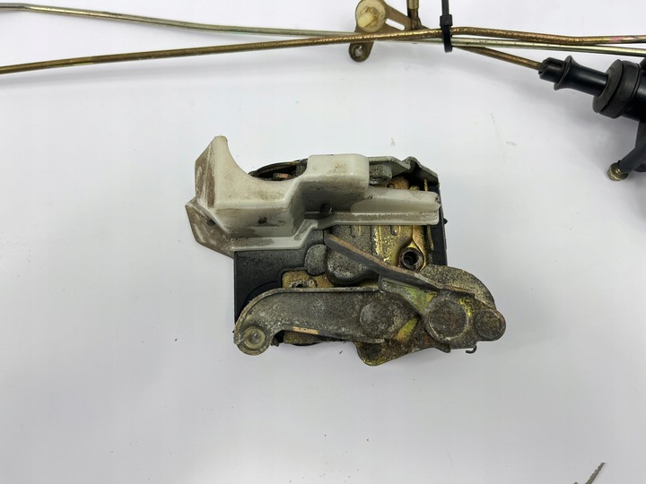 фото №7, Замок дверь правые задний зад пассажира амортизатор тяга mercedes w201 190