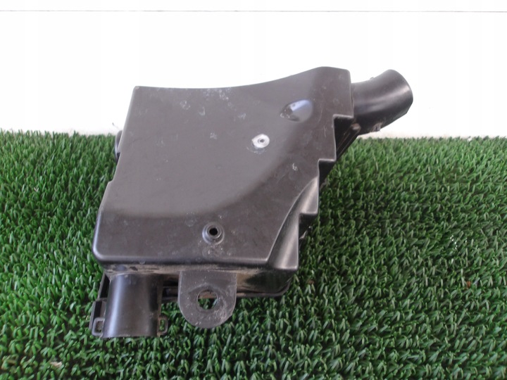 фото №6, Dacia duster i 10- корпус коробка предохранителей