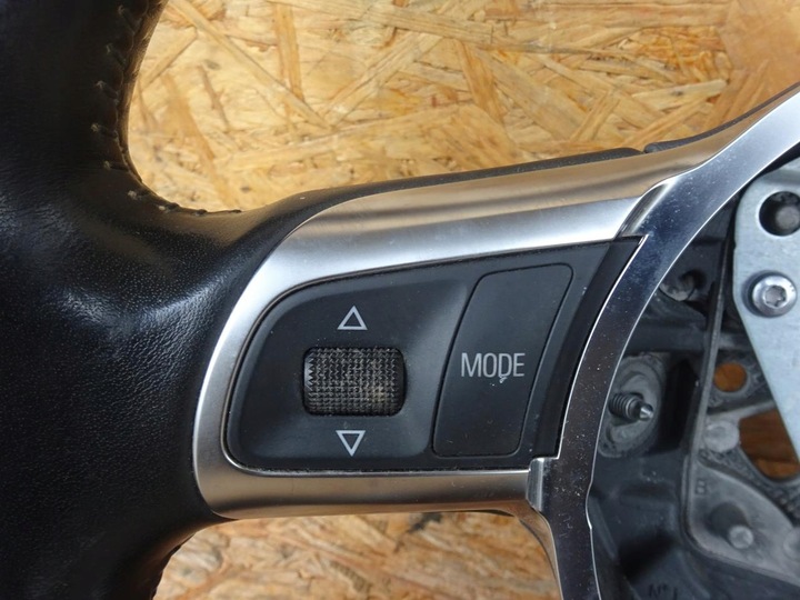 фото №8, Audi tt 8j a3 8p рестайлинг руль кожа мультифункция s-line 8j0419091b