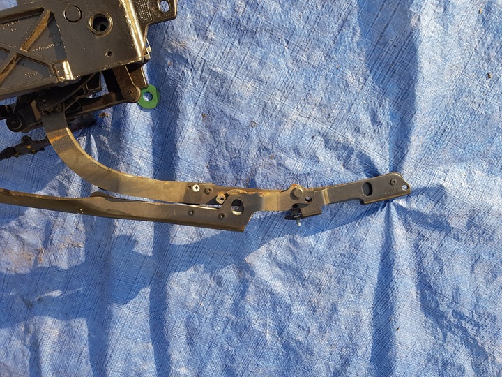 фото №6, Mercedes slk r171 w171 петля дах лівий